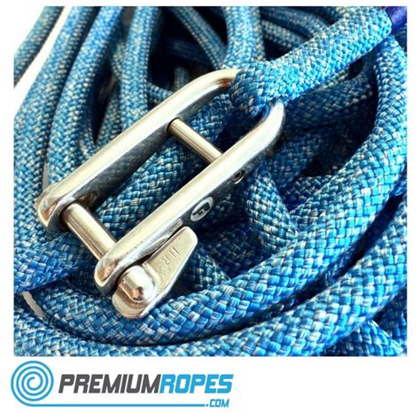 Eyesplice made in Dyneema rope to Wichard stainless steel shackle. # ...