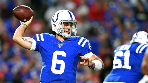 Colts quarterback Chad Kelly shines in front of hometown crowd