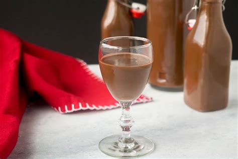 Amazing Chocolate Liqueur Recipe - Cooking with Mamma C