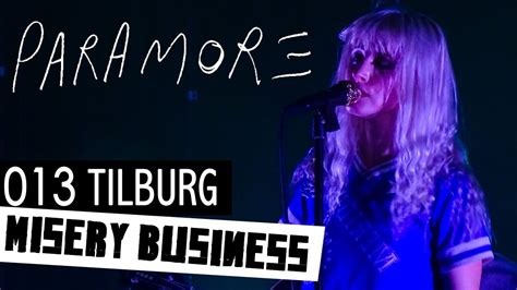 Paramore misery business live @013 Tilburg 2017 - YouTube