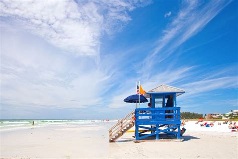 A Day at Siesta Key Beach | Sarasota Magazine