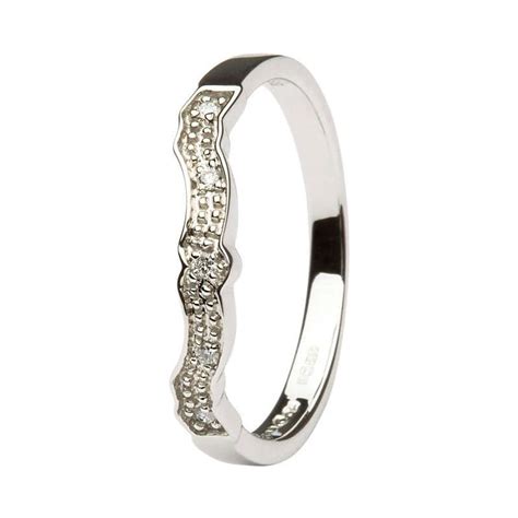 Shaped Wedding Band to Match Claddagh Engagement… | My Irish Jeweler