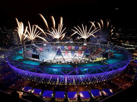 Olympic London 2012 Fireworks Photo for iPad / iPad 3