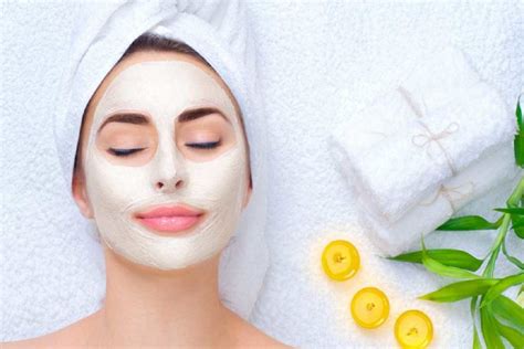 5 Best Natural Homemade Face Masks for Oily Skin