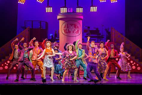 Review Hairspray The Musical UK Tour - Celebrity Radio By Alex Belfield