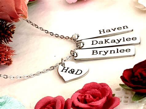 Necklace With Kids Names and Parents Initialspersonalized - Etsy