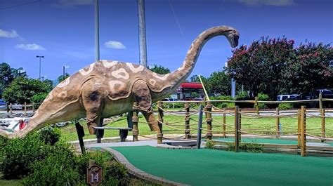 This Dinosaur-Themed Mini-Golf Course In South Carolina Is So Much Fun