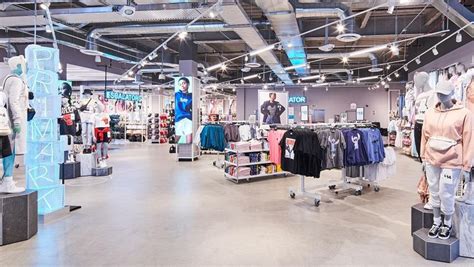 After Chicago State Street Opening, Primark Says It Is ‘Just Getting Going’