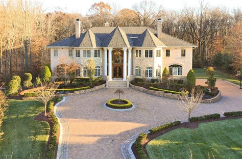 $4.9 Million Newly Listed Colonial Mansion In Colts Neck, NJ | Homes of ...