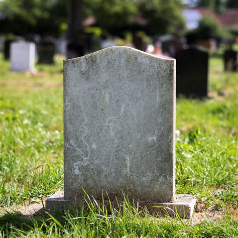 Gravestone and headstone, what's the difference between the two? – Trusted Caskets