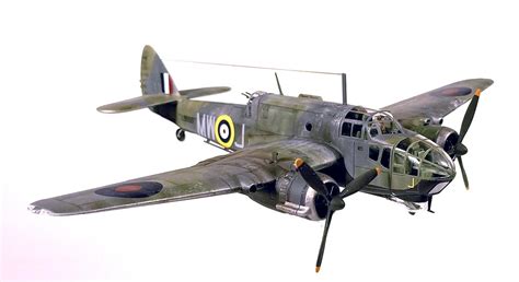 Airfix Bristol Beaufort MK 1:72 WWII Military Aviation Plastic Model Kit A04021,Unpainted ...