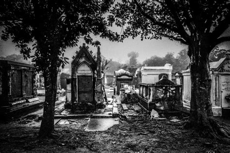 Lafayette Cemetery No. 1, New Orleans – Chuck Jines