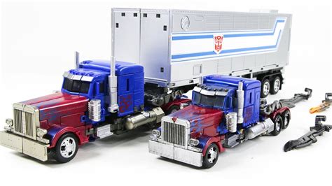 Movie Optimus Prime Truck