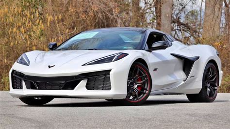 10 Best C8 Corvette Mods