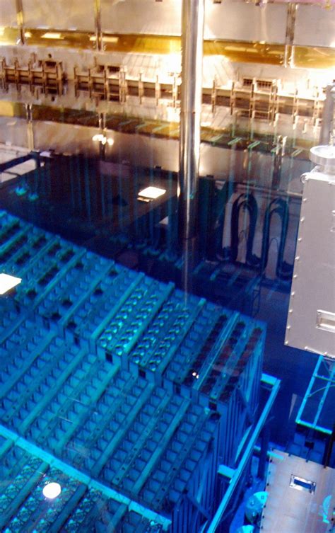 Sneak peek into a nuclear reactor [PHOTOS] | IBTimes