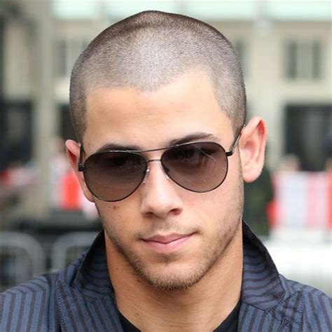 Nick Jonas Haircut (With images) | Nick jonas haircut, Stylish haircuts, Bald men style