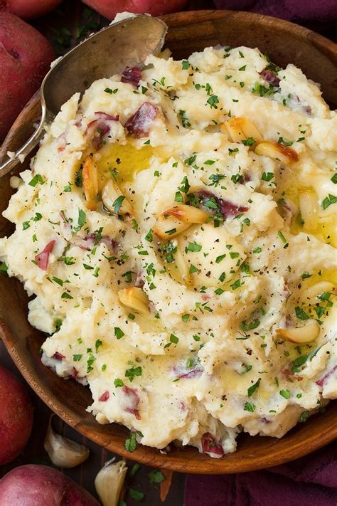 Roasted Garlic Mashed Potatoes (Red Potatoes!) - Cooking Classy