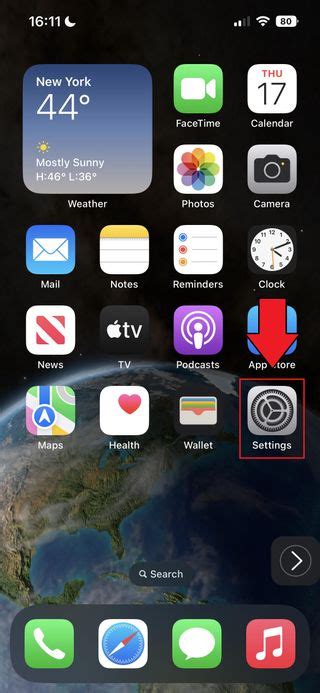 How to change the home screen on iPhone | Laptop Mag