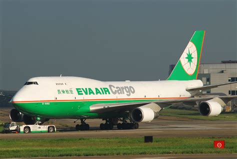 EVA AIR Cargo B747-400SF B-16462 - a photo on Flickriver