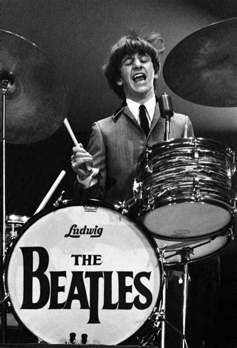 Ringo Starr - The Beatles - DRUMMERWORLD