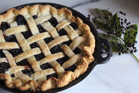 Elderberry Pie - Adamant Kitchen