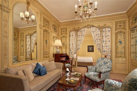 Hotel Raphael in Paris: Find Hotel Reviews, Rooms, and Prices on Hotels.com