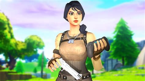 Fortnite Skins Holding Controller Wallpapers - Wallpaper Cave