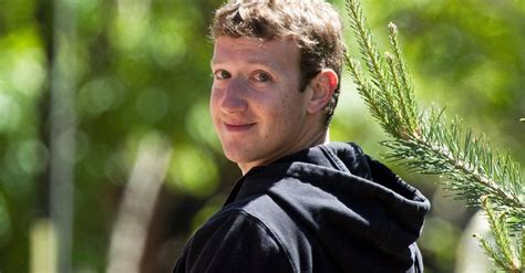 The Mark Zuckerberg Guide to Hoodie Fashion in 2020 | Zuckerberg ...