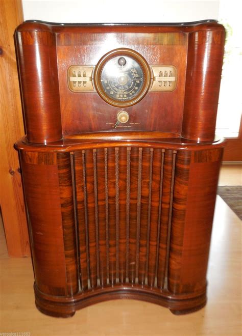 Genuine Zenith Console Radio Vintage 1940 Floor Model 8-S-463 Wood ...