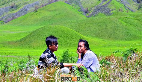 Padang Savana dan Bukit Teletubbies Bromo | Explore Batu Malang