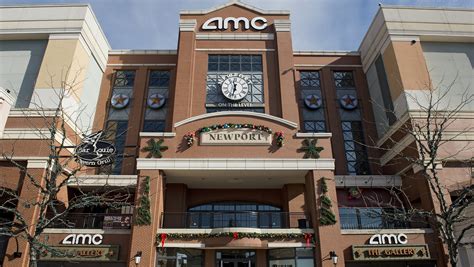 A look inside the newly renovated AMC Newport on the Levee 20