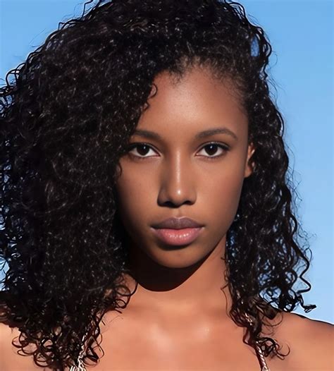 Brookliyn Wren (Actress) Family, Age, Biography, Boyfriend, Career ...