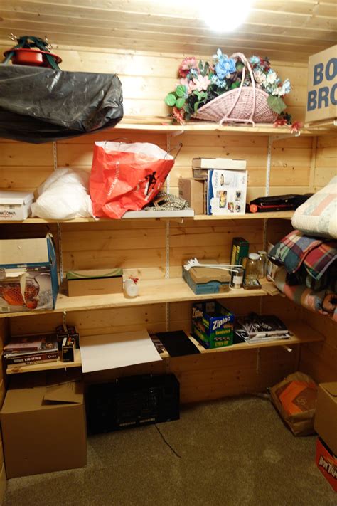 Unorganized closet turned propagation station – Artofit