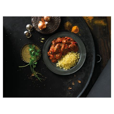 Charlie Bigham's Chicken Tikka Masala & Pilau Rice for 2 805g | Zoom