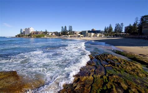 Cronulla Beach / New South Wales / Australia // World Beach Guide