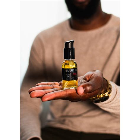 Growth Beard Oil | Best Beard Oil For Black Men - Sons of Hollis