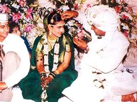 Kajol Devgan And Ajay Devgan Family