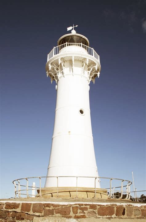 Wollongong Harbour Lighthouse Free Photo Download | FreeImages