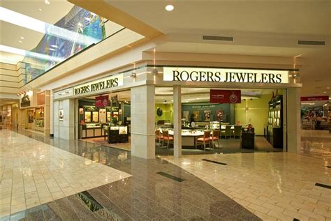 Architectural Design Associates : Portfolio : Retail : Westfield: Gateway Food Court Renovation ...