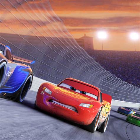 'Cars 3': Nuevo tráiler extendido del regreso de Rayo McQueen - eCartelera