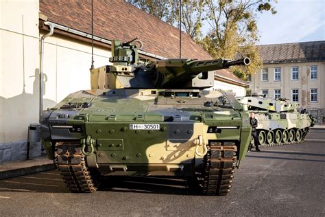 Rheinmetall hands over first Lynx vehicle to Hungary