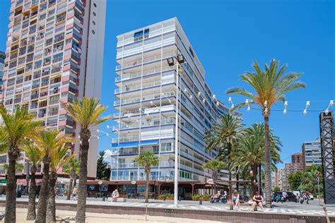 Copacabana Apartment 4-C Levante Beach - Home Rental in Benidorm