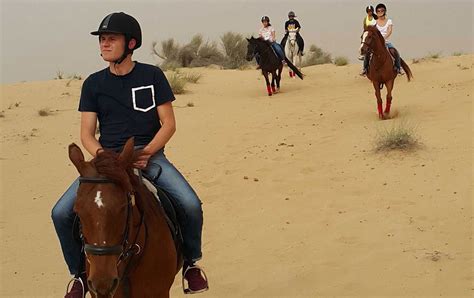 Desert Horse Riding Dubai - Siyana Holidays