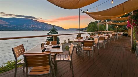 Restaurants + Breweries With a View in Hood River, Oregon - The Local Arrow Pacific Northwest ...