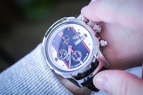 Zero West CR-1 Cafe Racer 1950s Chronograph Watch Review - WatchReviewBlog