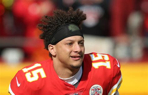 Pat Mahomes Could Get a Lifetime Supply of Ketchup If He Breaks ...