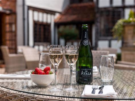 Swan at Lavenham Hotel in East Anglia and Lavenham : Luxury Hotel ...