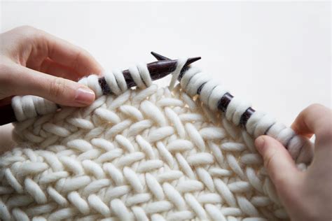 A Guide To How To Knit Herringbone Stitch - Wool and the Gang Blog