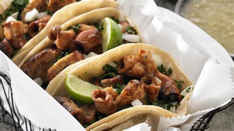 How to Make Tripitas Tacos: Tacos de Tripas Recipe