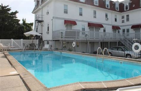 Beachwood Hotel & Motor Inn - The Wildwoods, NJ